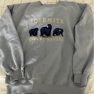 Women’s brandy Melville crewneck